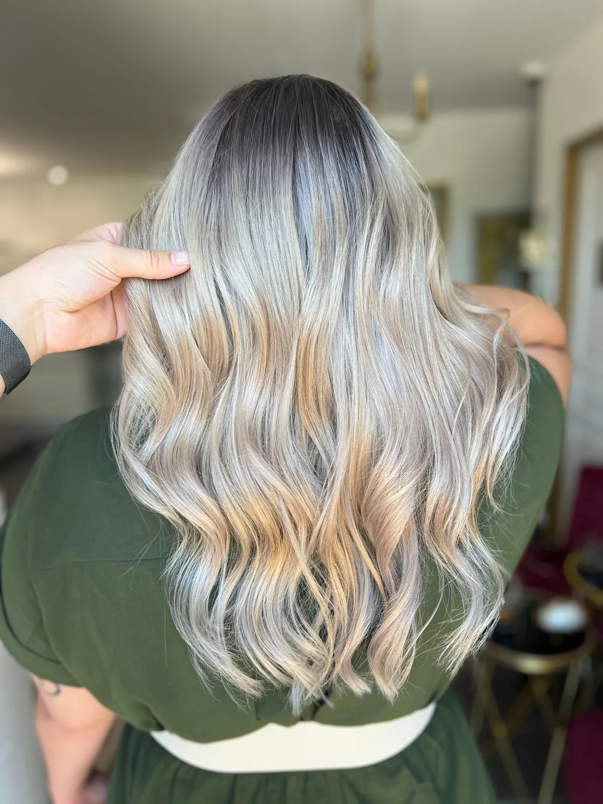 Réalisation coloration par SYA Coiffure à Cannes