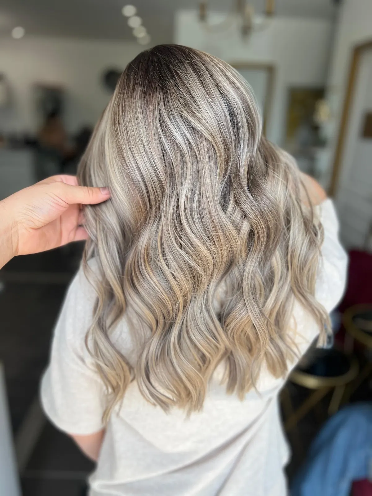 Réalisation coloration par SYA Coiffure à Cannes