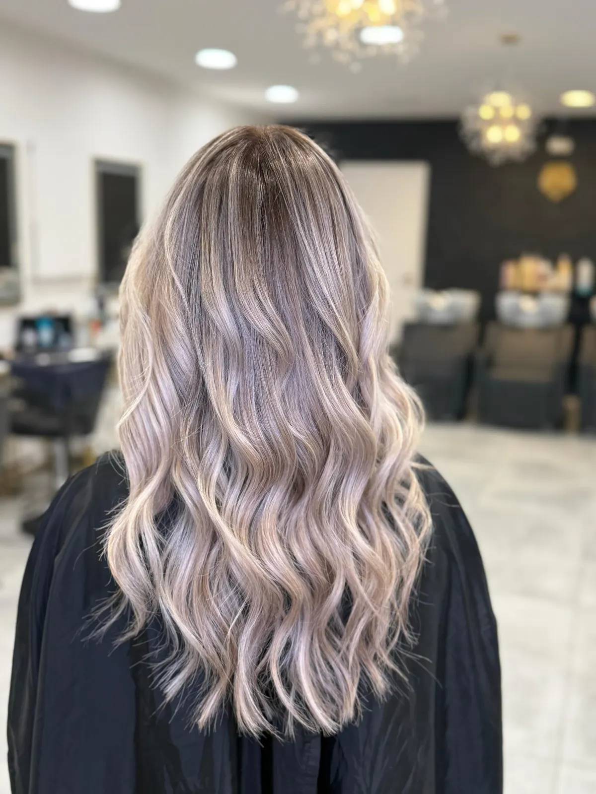Réalisation coloration par SYA Coiffure à Cannes