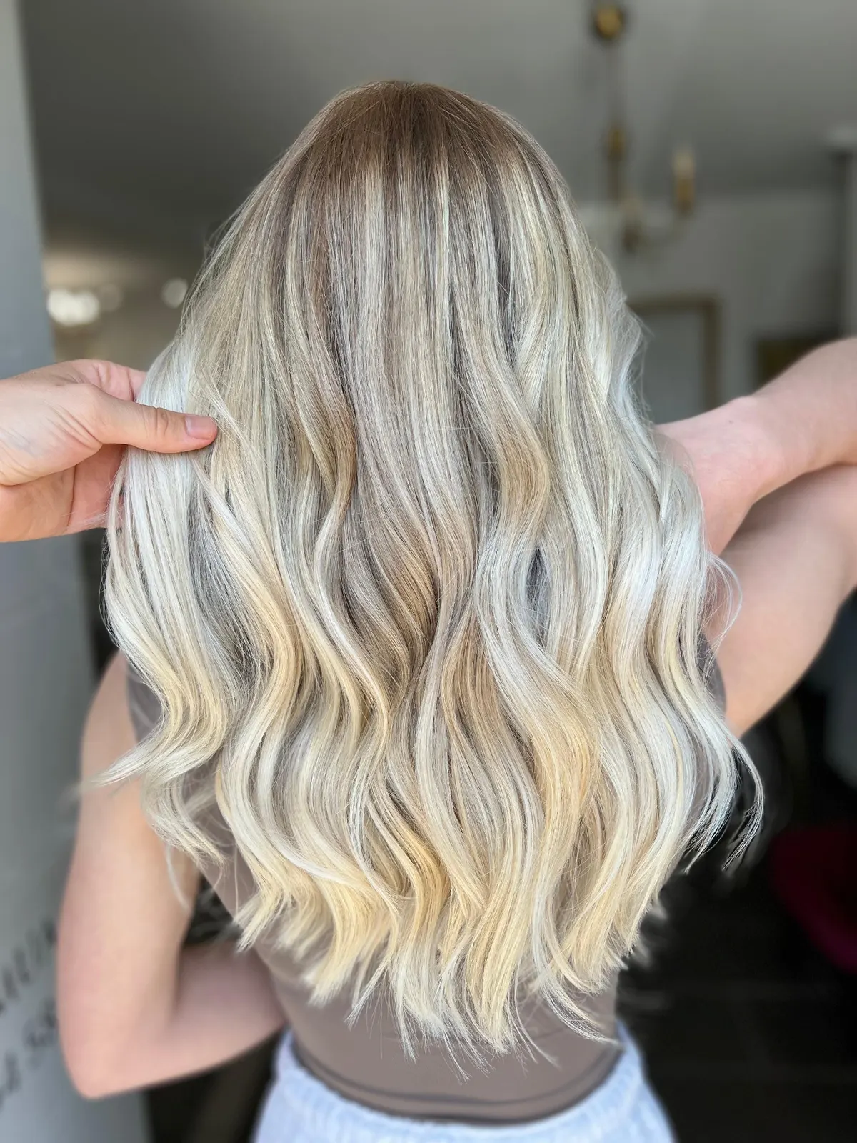 Réalisation coloration par SYA Coiffure à Cannes